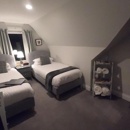 Bed and Breakfast Taigh Rob à Portree Extérieur photo
