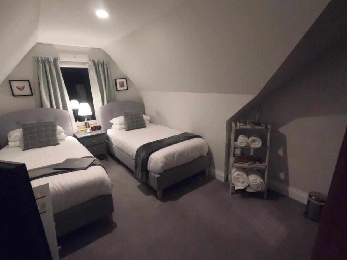 Bed and Breakfast Taigh Rob à Portree Extérieur photo